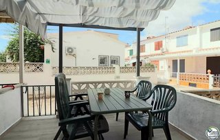 Chalet en venta en Empuriabrava en Castelló d´Empúries