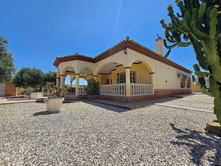 Chalet en venta en Pinar de los Franceses - Marquesado en Chiclana de la Frontera