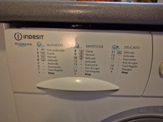 Lavadora Indesit modelo WG625T