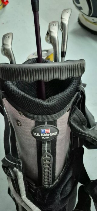 Palos de golf U.S. Kids Golf para niño + bolsa