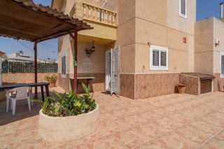 Casa adosada en venta en Playa de los Locos en Torrevieja