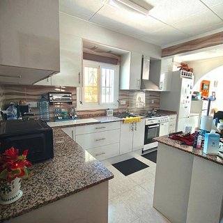 Chalet en venta en La Siesta - El Salado - Torreta en Torrevieja
