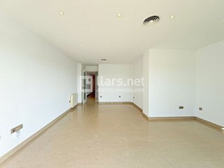 Piso en venta en Barri del Mar - Ribes Roges en Vilanova i La Geltrú