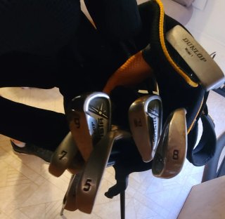Bolsa y palos de golf Dunlop para zurdos + guantes