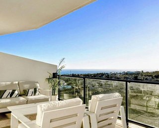 Piso en venta en Riviera del Sol en Mijas