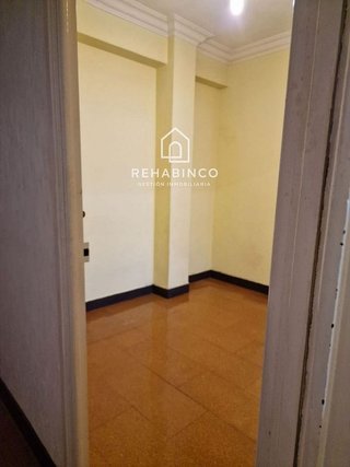 Piso en venta en Os Mallos - San Cristóbal en Coruña (A)