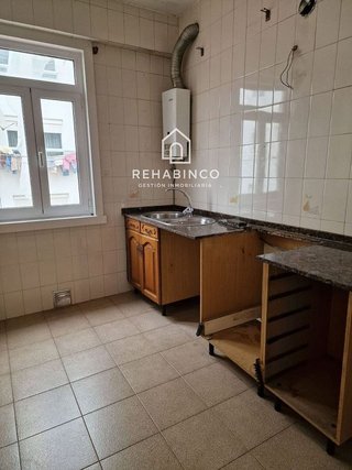Piso en venta en Os Mallos - San Cristóbal en Coruña (A)