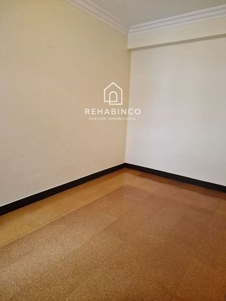 Piso en venta en Os Mallos - San Cristóbal en Coruña (A)