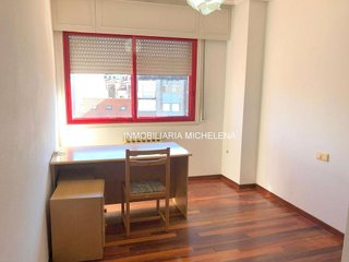 Piso en venta en Zona de Plaza de Barcelos en Pontevedra
