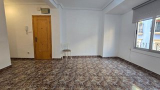 Piso en venta en El Raval - Portes Encarnades en Elche