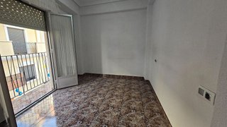 Piso en venta en El Raval - Portes Encarnades en Elche
