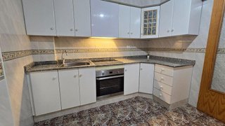 Piso en venta en El Raval - Portes Encarnades en Elche