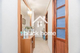 Piso en venta en Torrefiel en Valencia