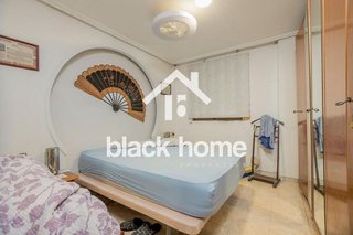 Piso en venta en Torrefiel en Valencia