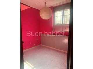 Piso en venta en Carolinas Altas en Alicante