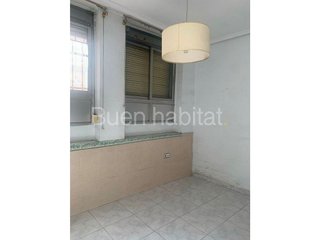 Piso en venta en Carolinas Altas en Alicante