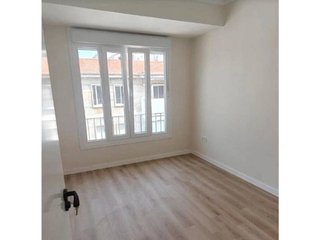 Piso en venta en Posío en Ourense