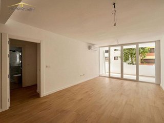 Piso en venta en Parque Mediterráneo - Santa Paula en Málaga