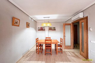 Piso en venta en Ciudad Jardín - Tagarete - El Zapillo en Almería