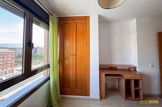 Piso en venta en Ciudad Jardín - Tagarete - El Zapillo en Almería