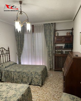 Piso en venta en Feria en Albacete