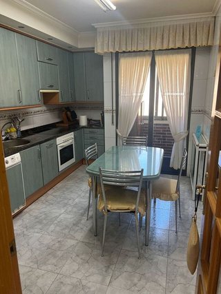 Piso en venta en Portillejo - Valdegastea en Logroño
