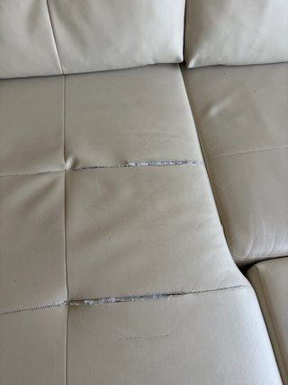 Sofá cama chaise longue beige piel
