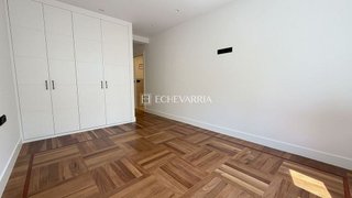 Piso en venta en Neguri en Getxo