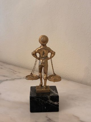 Figura El Cenachero de Málaga vintage/trofeo-20 cm