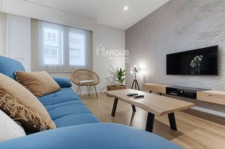 Piso en venta en Ensanche - Sar en Santiago de Compostela