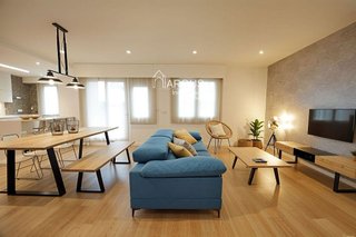 Piso en venta en Ensanche - Sar en Santiago de Compostela