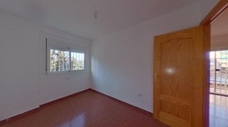 Piso en venta en Polígono Cartuja – La Paz en Granada