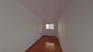 Piso en venta en Polígono Cartuja – La Paz en Granada