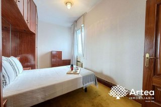 Piso en venta en San Pedro de Deusto-La Ribera en Bilbao