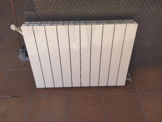 Radiador de aluminio blanco