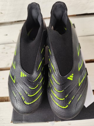 Botas de fútbol Adidas Predator T39.5