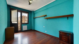 Piso en venta en San Pedro de Deusto-La Ribera en Bilbao
