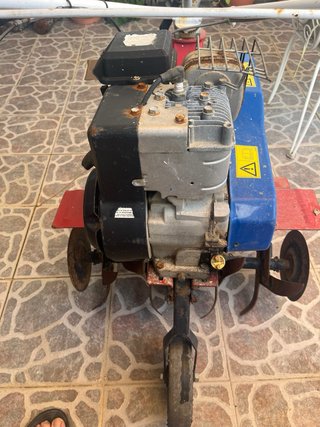 Motoazada 5 cv, motor de cuatro tiempos