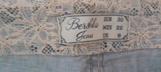 Minifalda vaquera BSK con encaje