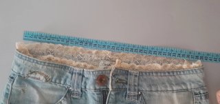 Minifalda vaquera BSK con encaje