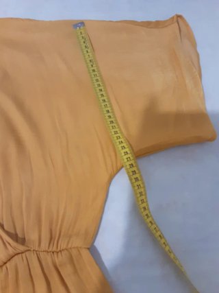Mono corto amarillo Stradivarius, S-M, manga corta