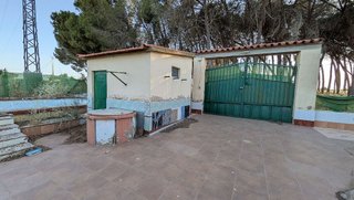 Chalet en venta en Tarazona de la Mancha