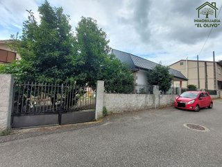 Chalet en venta en Redondela