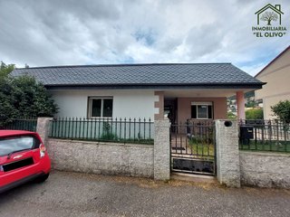 Chalet en venta en Redondela