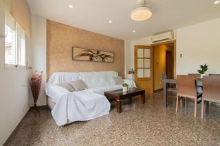 Casa adosada en venta en Zona Alta en Puçol