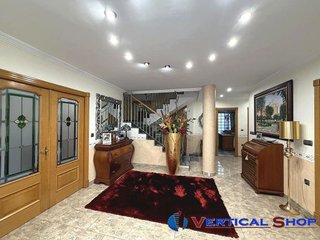Casa en venta en El Rabal en Villena