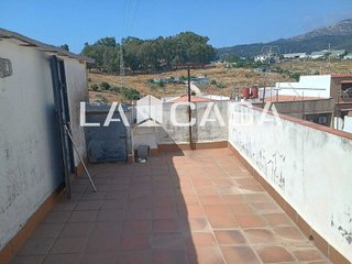 Chalet en venta en La Granja-La Colina-Los Pastores en Algeciras