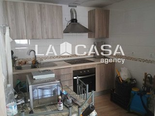 Chalet en venta en La Granja-La Colina-Los Pastores en Algeciras