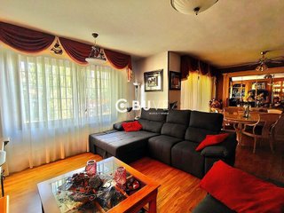 Casa adosada en venta en La Serna en Fuenlabrada