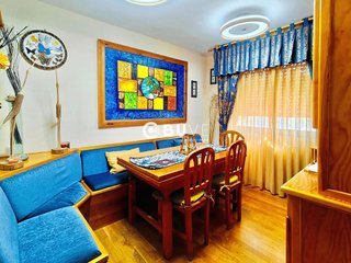 Casa adosada en venta en La Serna en Fuenlabrada